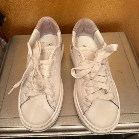 Size 7 White Valentino Sneakers - Picture 4 of 5
